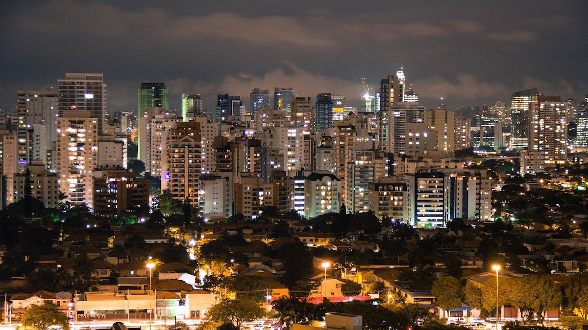 Few choices, high prices. The internet affordability barriers in Latin America